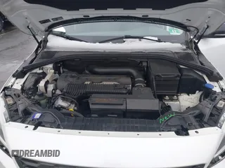 2015 Volvo V60 Cross Country T5 with VIN YV4612HK1F1001764, listed as a IAAI auction lot 41560997 with 69,888 mi miles. Bid and sale history available at carsss.com. Image 10.