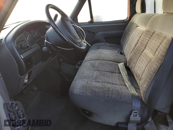1993 Ford F-150 with VIN 1FTEF14N0PLA23366, listed as a Copart auction lot 86184434 with 36,789 mi miles and Salvage Title. Bid and sale history available at DreamBid. Image 7.