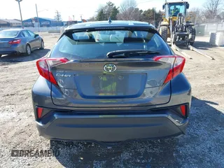 2018 Toyota C-HR XLE z VIN NMTKHMBX5JR042941, wystawiony jako IAAI lot #41803153 z przebiegiem 110 220 mil mil oraz . Historia ofert i sprzedaży dostępna na DreamBid. Obrazek 16.