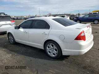 2010 Ford Fusion SE with VIN 3FAHP0HGXAR245296, listed as a Copart auction lot 88169465 with 137,104 mi miles and Non Repairable. Bid and sale history available at carsss.com. Image 2.