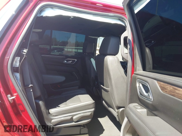 2021 Chevrolet Tahoe LT z VIN 1GNSCNKD1MR316397, wystawiony jako IAAI lot #41805199 z przebiegiem 41 028 mil mil oraz . Historia ofert i sprzedaży dostępna na DreamBid. Obrazek 8.