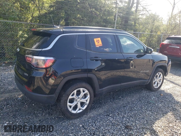 2024 Jeep Compass Latitude with VIN 3C4NJDBN7RT112068, listed as a Copart auction lot 55470495 with 3,292 mi miles and Salvage title. Bid and sale history available at DreamBid. Image 3.