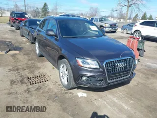 2016 Audi Q5 Premium Plus with VIN WA1D7AFP9GA040275, listed as a IAAI auction lot 41887566 with 82,103 mi miles. Bid and sale history available at carsss.com. Image 1.