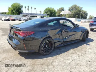 2025 BMW M4 Competition xDrive with VIN WBS33HK09SCS26841, listed as a Copart auction lot 67757404 with 0 mi miles and Salvage Title. Bid and sale history available at carsss.com. Image 3.