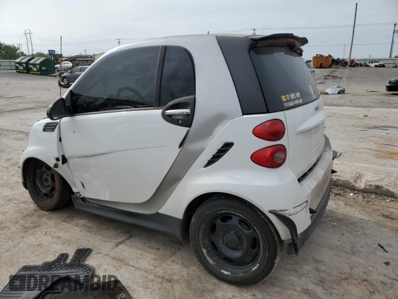 2013 Smart fortwo Pure с VIN WMEEJ3BA9DK618746, выставлен на аукционе Copart как лот 56752885 с пробегом 80 293 миль миль и Списание • Salvage title. История ставок и продаж доступна на DreamBid. Изображение 2.