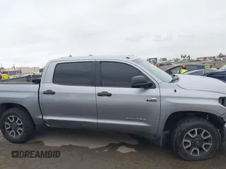 2017 Toyota Tundra 2WD SR5 with VIN 5TFEY5F15HX222712, listed as a IAAI auction lot 42064891 with 214,782 mi miles. Bid and sale history available at carsss.com. Image 14.