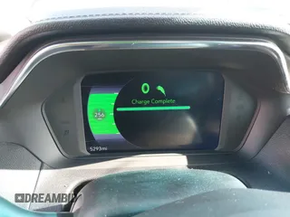 2023 Chevrolet Bolt EV 2LT z VIN 1G1FX6S05P4201698, wystawiony jako IAAI lot #41999199 z przebiegiem 5293 mil mil oraz . Historia ofert i sprzedaży dostępna na DreamBid. Obrazek 7.
