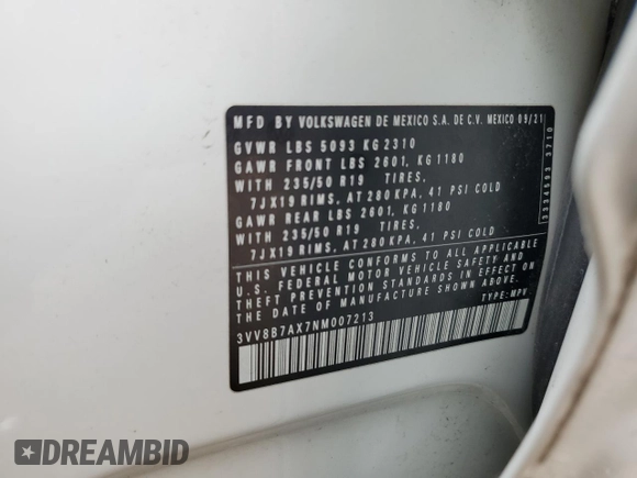 2022 Volkswagen Tiguan SE R-Line Black with VIN 3VV8B7AX7NM007213, listed as a Copart auction lot 58302205 with 24,996 mi miles and Non repairable. Bid and sale history available at DreamBid. Image 13.