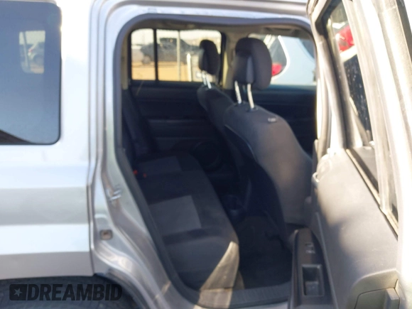 2016 Jeep Patriot Sport with VIN 1C4NJRBBXGD741510, listed as a IAAI auction lot 42204165 with 121,007 mi miles and . Bid and sale history available at DreamBid. Image 8.