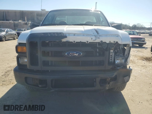 2010 Ford F-250 z VIN 1FTNF2A56AEB37460, wystawiony jako Copart lot #45498685 z przebiegiem 233 446 mil mil oraz Szkoda całkowita • Salvage title. Historia ofert i sprzedaży dostępna na DreamBid. Obrazek 5.