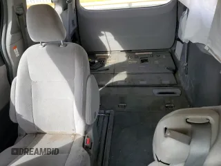2015 Toyota Sienna LE AAS with VIN 5TDKK3DC7FS652662, listed as a Copart auction lot 49272325 with 129,652 mi miles and Salvage Title. Bid and sale history available at DreamBid. Image 10.