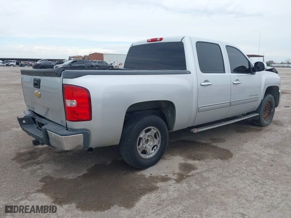 2012 Chevrolet Silverado 1500 LT with VIN 3GCPCSEA3CG263702, listed as a IAAI auction lot 41337363 with 192,759 mi miles. Bid and sale history available at carsss.com. Image 4.