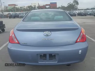 2006 Toyota Solara SE z VIN 4T1CE38P16U610827, wystawiony jako IAAI lot #42419978 z przebiegiem 147 683 mil mil oraz . Historia ofert i sprzedaży dostępna na DreamBid. Obrazek 16.
