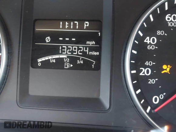2014 Volkswagen Jetta TDI w/Premium/Nav with VIN 3VWLL7AJXEM366828, listed as a IAAI auction lot 42392563 with 132,924 mi miles and . Bid and sale history available at DreamBid. Image 15.