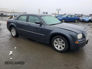 2007 Chrysler 300 Signature with VIN 2C3KA53G07H731193, listed as a Copart auction lot 86184104 with 200,268 mi miles and Clean Title. Bid and sale history available at carsss.com. Image 4.