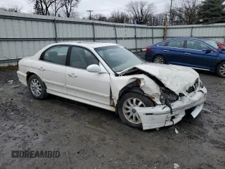 2004 Hyundai Sonata GLS with VIN KMHWF35H54A068797, listed as a Copart auction lot 48161705 with 168,184 mi miles and Salvage Title. Bid and sale history available at carsss.com. Image 4.