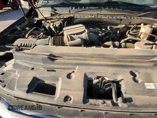 2020 Ford F-250 XL z VIN 1FT7W2BNXLEE26206, wystawiony jako Copart lot #60491515 z przebiegiem 76 385 mil mil oraz Czysty tytuł • Clean title. Historia ofert i sprzedaży dostępna na DreamBid. Obrazek 13.