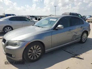 2009 BMW 3 Series 328i with VIN WBAPH53569A438750, listed as a Copart auction lot 50699625 with 103,233 mi miles and Salvage title. Bid and sale history available at DreamBid. Image 1.