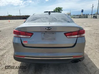 2016 Kia Optima LX z VIN 5XXGT4L39GG097307, wystawiony jako Copart lot #56001485 z przebiegiem 132 244 mil mil oraz Czysty tytuł • Clean title. Historia ofert i sprzedaży dostępna na DreamBid. Obrazek 6.
