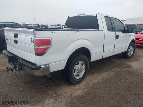 2010 Ford F-150 XL with VIN 1FTEX1CW4AFA64208, listed as a IAAI auction lot 41616703 with 350,774 mi miles. Bid and sale history available at carsss.com. Image 4.