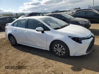 2022 Toyota Corolla Hybrid LE with VIN JTDEAMDE4NJ042155, listed as a Copart auction lot 53845215 with 28,254 mi miles and Salvage Title. Bid and sale history available at carsss.com. Image 4.