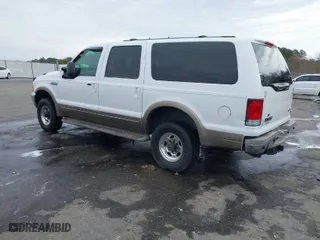 2000 Ford Excursion Limited with VIN 1FMNU43S0YEC77191, listed as a IAAI auction lot 41593538 with 207,847 mi miles. Bid and sale history available at carsss.com. Image 3.