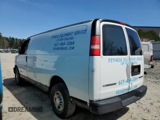 2003 Chevrolet Express Cargo Van with VIN 1GCHG35U031223116, listed as a Copart auction lot 53406665 with 117,243 mi miles and Clean Title. Bid and sale history available at carsss.com. Image 2.