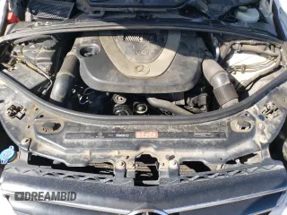 2009 Mercedes-Benz R 3.5L with VIN 4JGCB65E69A095293, listed as a Copart auction lot 50467065 with 188,676 mi miles and Salvage Title. Bid and sale history available at DreamBid. Image 13.