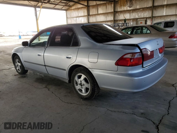 1998 Honda Accord LX with VIN 1HGCG5549WA067962, listed as a Copart auction lot 50347635 with 245,728 mi miles and Salvage title. Bid and sale history available at DreamBid. Image 2.