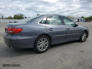2011 Hyundai Azera Limited with VIN KMHFC4DF2BA538053, listed as a Copart auction lot 51863454 with 113,974 mi miles and Salvage Title. Bid and sale history available at carsss.com. Image 3.