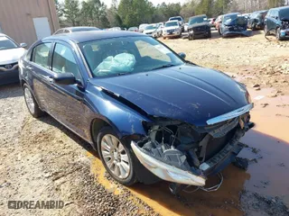 2014 Chrysler 200 LX with VIN 1C3CCBAB3EN121720, listed as a IAAI auction lot 41875737 with 131,414 mi miles. Bid and sale history available at carsss.com. Image 1.