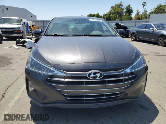 2020 Hyundai Elantra SEL z VIN 5NPD84LF2LH571899, wystawiony jako Copart lot #56017055 z przebiegiem 86 458 mil mil oraz Szkoda całkowita • Salvage title. Historia ofert i sprzedaży dostępna na DreamBid. Obrazek 5.