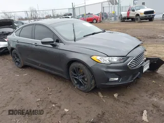 2019 Ford Fusion SE with VIN 3FA6P0HD9KR249449, listed as a IAAI auction lot 41755753 with 95,034 mi miles. Bid and sale history available at carsss.com. Image 1.