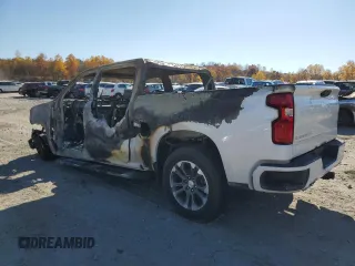 2024 Chevrolet Silverado 1500 High Country with VIN 1GCUDJE81RZ171567, listed as a Copart auction lot 77523084 with Not Provided miles and Salvage Title. Bid and sale history available at DreamBid. Image 2.