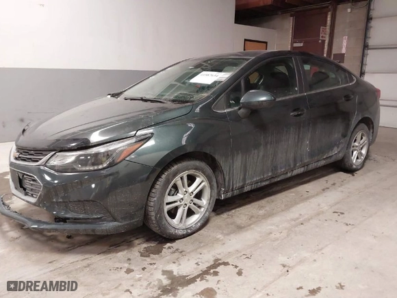 2018 Chevrolet Cruze LT with VIN 1G1BE5SM1J7183773, listed as a IAAI auction lot 41587634 with NaN miles. Bid and sale history available at carsss.com. Image 2.