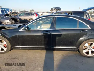 2011 Mercedes-Benz S 550 with VIN WDDNG7BB9BA387028, listed as a IAAI auction lot 41988693 with 122,421 mi miles and . Bid and sale history available at DreamBid. Image 14.