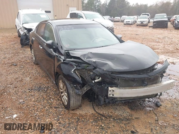 2014 Nissan Altima S with VIN 1N4AL3AP0EN375718, listed as a IAAI auction lot 41850324 with 219,558 mi miles and . Bid and sale history available at carsss.com. Image 1.