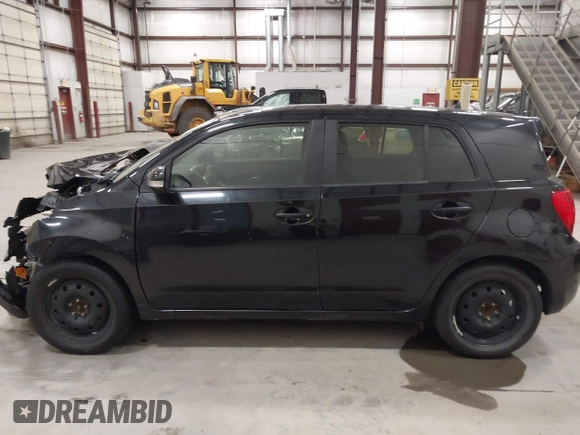 2013 Scion xD with VIN JTKKUPB40D1035393, listed as a IAAI auction lot 41808640 with 1 mi miles. Bid and sale history available at carsss.com. Image 13.