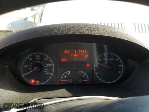 2014 Ram ProMaster Cargo z VIN 3C6TRVDG5EE107302, wystawiony jako Copart lot #51847295 z przebiegiem 173 621 mil mil oraz Czysty tytuł • Clean title. Historia ofert i sprzedaży dostępna na DreamBid. Obrazek 9.