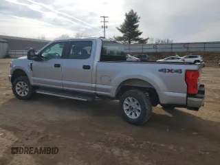 2021 Ford Super Duty F-250 SRW XL with VIN 1FT7W2B69MEC05271, listed as a Copart auction lot 48461235 with 55,121 mi miles and Salvage Title. Bid and sale history available at carsss.com. Image 2.