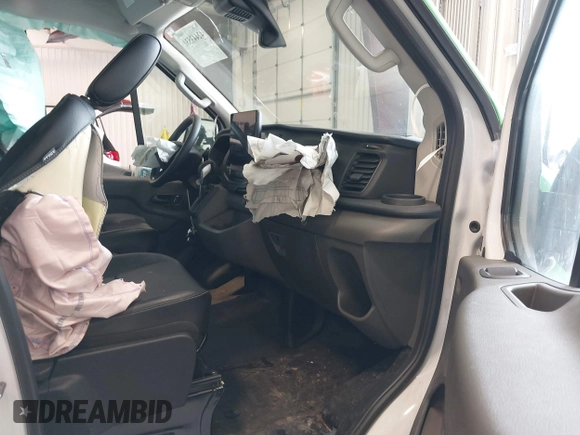 2023 Ford Transit с VIN 1FTBW2C88PKB27307, выставлен на аукционе IAAI как лот 42443531 с пробегом 18 783 миль миль и . История ставок и продаж доступна на DreamBid. Изображение 5.