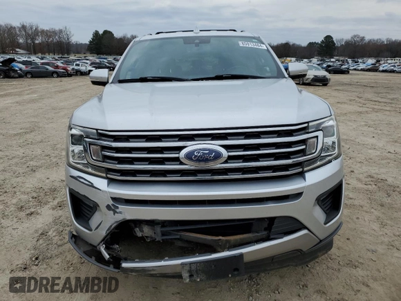 2018 Ford Expedition XLT with VIN 1FMJU1HT7JEA28505, listed as a Copart auction lot 85913484 with 115,392 mi miles and Clean Title. Bid and sale history available at carsss.com. Image 5.