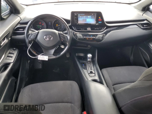 2018 Toyota C-HR XLE с VIN NMTKHMBX6JR016848, выставлен на аукционе Copart как лот 56939615 с пробегом 65 510 миль миль и Списание • Salvage title. История ставок и продаж доступна на DreamBid. Изображение 8.