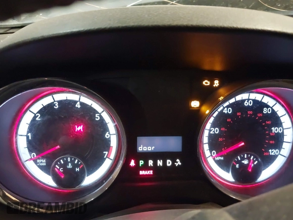 2015 Dodge Grand Caravan SE with VIN 2C4RDGBG1FR738659, listed as a IAAI auction lot 41547350 with 96,621 mi miles and . Bid and sale history available at DreamBid. Image 7.