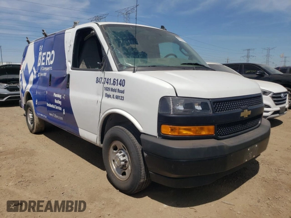2020 Chevrolet Express Cargo with VIN 1GCWGAFG7L1179054, listed as a Copart auction lot 56726655 with 39,099 mi miles and Salvage title. Bid and sale history available at DreamBid. Image 4.