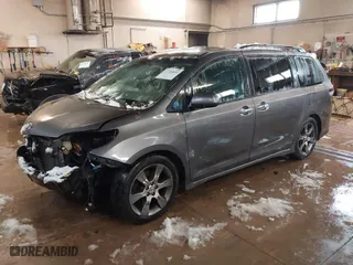 2015 Toyota Sienna SE with VIN 5TDXK3DC8FS554651, listed as a IAAI auction lot 41722659 with 158,418 mi miles. Bid and sale history available at carsss.com. Image 17.
