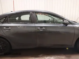 2019 Kia Forte LXS with VIN 3KPF24AD4KE009940, listed as a IAAI auction lot 41815645 with 68,075 mi miles and . Bid and sale history available at DreamBid. Image 14.