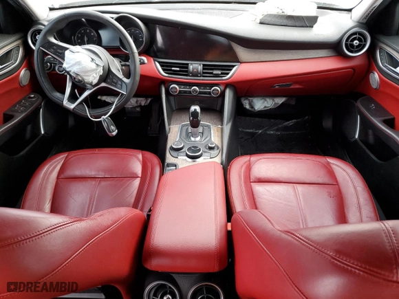 2017 Alfa Romeo Giulia Ti with VIN ZARFAECN5H7544840, listed as a Copart auction lot 43660255 with 0 mi miles and Salvage Title. Bid and sale history available at carsss.com. Image 8.