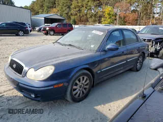 2005 Hyundai Sonata GLS with VIN KMHWF35H45A102665, listed as a Copart auction lot 76581204 with 208,763 mi miles and Salvage Title. Bid and sale history available at carsss.com. Image 1.