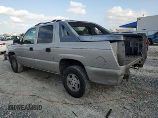 2005 Chevrolet Avalanche LS with VIN 3GNEC12Z55G202356, listed as a Copart auction lot 52032015 with 245,490 mi miles and Salvage title. Bid and sale history available at DreamBid. Image 2.